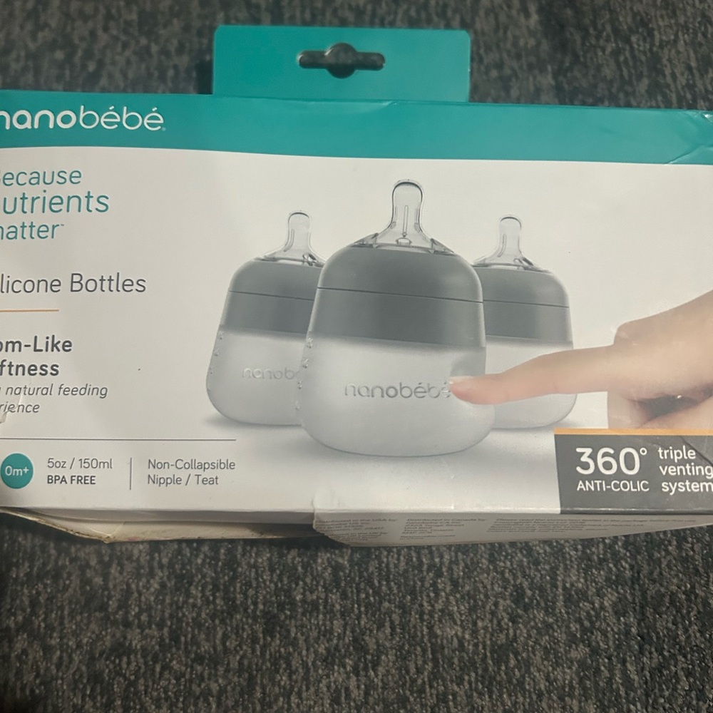 Nanobébé Flexy Silicone Baby Bottle 3-pack 5 Ounce Natural Feel Gray New In Box